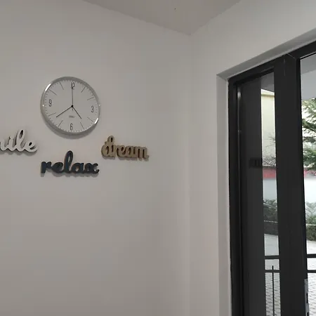 студио плумерия / Plumeria Apartman Obzor