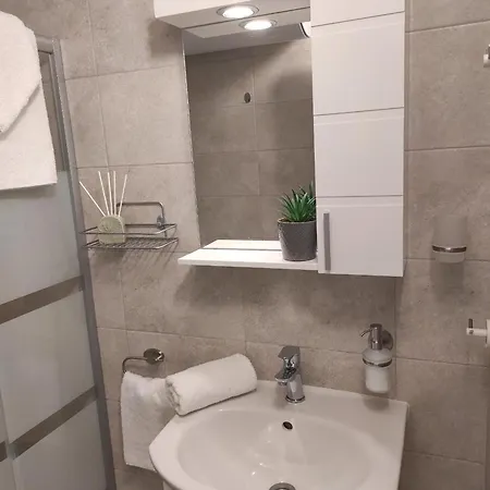 студио плумерия / Plumeria Appartement Obzor